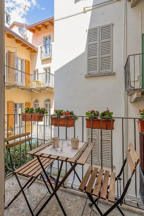 Boutique Apartment Porta Duomo, Close To The Lake! Como