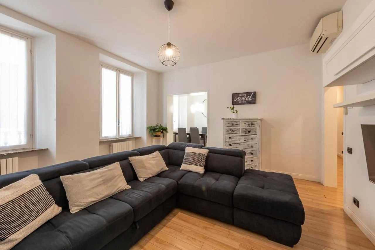 Boutique Apartment Porta Duomo, Close To The Lake! 코모