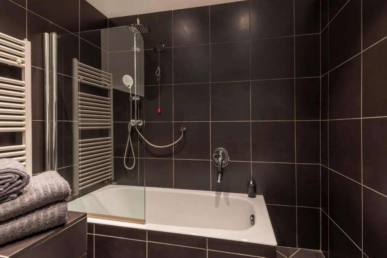 Boutique Apartment Porta Duomo, Close To The Lake! 코모 0*,  이탈리아